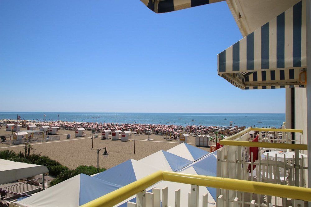 Unico Hotel Caorle Dış mekan fotoğraf